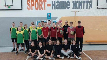 «Пліч-о-пліч: Всеукраїнські шкільні ліги»