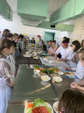 Майстер – клас: піца кальцоне та шаурма.