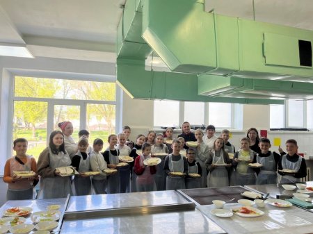 Майстер – клас: піца кальцоне та шаурма.