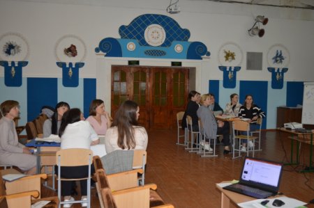 "Від ідеї до реальних змін": Тренінги з експерткою з питань управління освітою та  стратегічного планування!