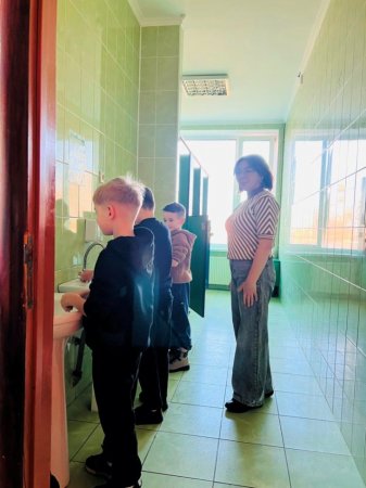 Бесіди з учнями про культуру поведінки в громадських місцях