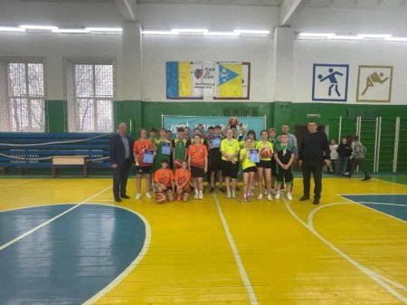 Команди Володимирецького ліцею «Колегіум» – серед призерів змагань з баскетболу 3х3