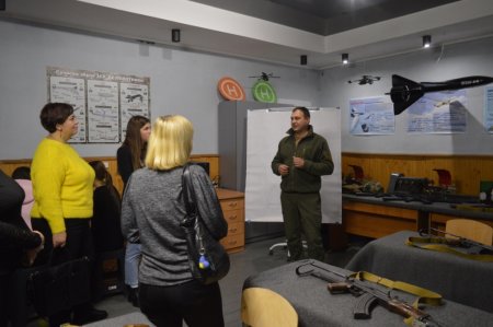 Професійний візит та практикум для вчителів технологічної освітньої галузі у Володимирецькому ліцеї «Колегіум»