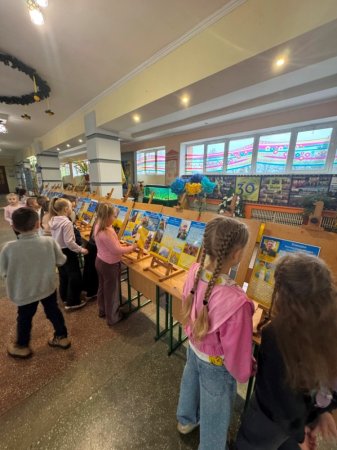 Вшановуємо наших Героїв