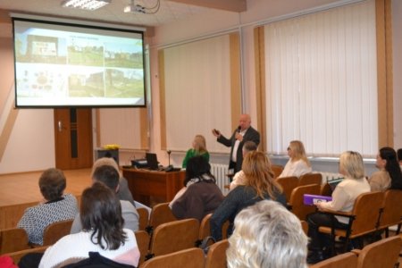 ІІІ Всеукраїнська науково-практична конференція в РОІППО: фокус на викликах та інноваціях Нової української школи