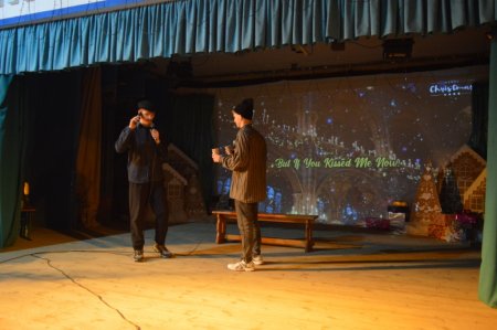 Прем’єри новорічних казок-привітань