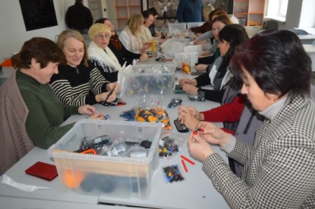 Майстер-класи з навчальними наборами Lego Education