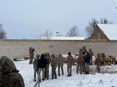 Орієнтир — мужність: зустріч ліцеїстів із нацгвардійцями