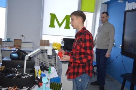 ПРОФОРІЄНТАЦІЙНА ЗУСТРІЧ З ДЕВ’ЯТИКЛАСНИКАМИ ВОЛОДИМИРЕЦЬКОЇ ГРОМАДИ