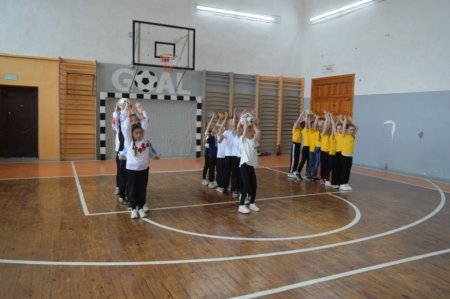 Гра «Джура» серед учнів 2-х класів