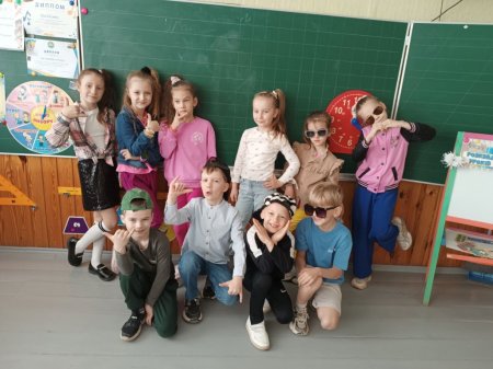 Тиждень стилю: яскраві 90-ті 