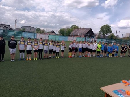 Пліч-о-пліч. Всеукраїнські шкільні ліги