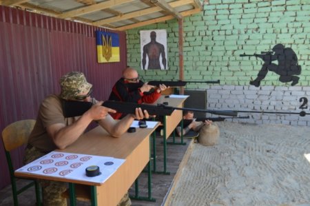 Відкриття вуличного стрілецького тиру
