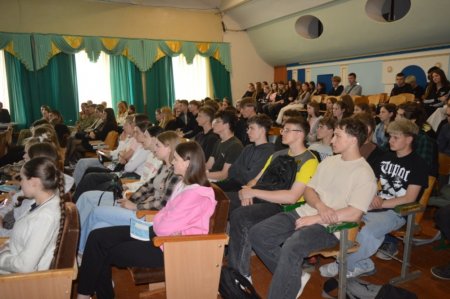 Зустріч директора з випускниками ліцею