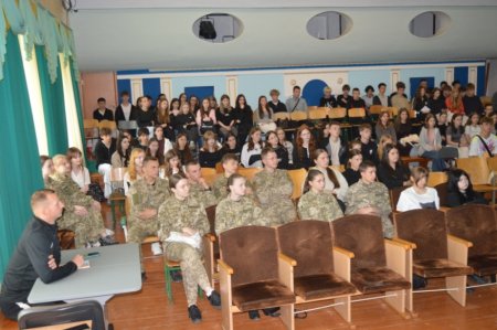 Зустріч директора з випускниками ліцею
