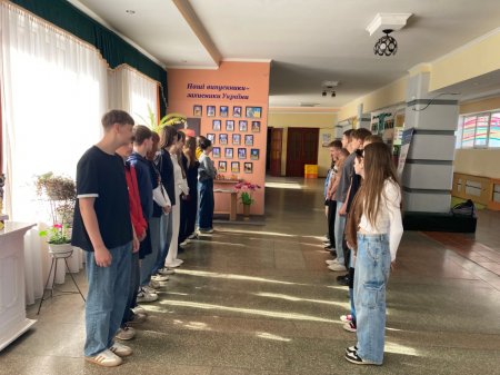 23 травня Україна відзначає 85- ювілейний День Героїв