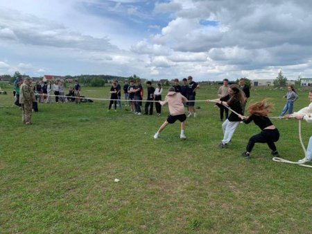 підсумкові тренінгові заняття в осередку з вивчення предмета "Захист України"