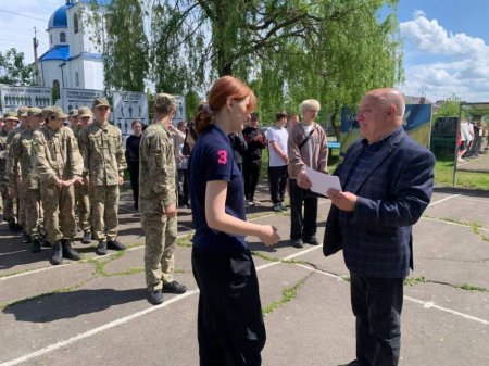 підсумкові тренінгові заняття в осередку з вивчення предмета "Захист України"