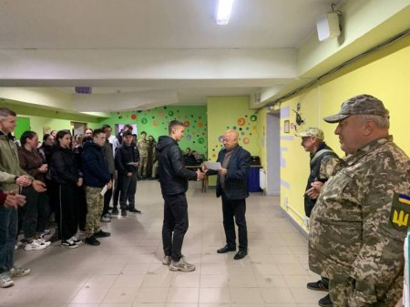 підсумкові тренінгові заняття в осередку з вивчення предмета "Захист України"