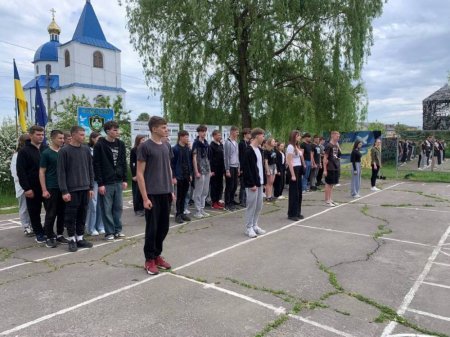 підсумкові тренінгові заняття в осередку з вивчення предмета "Захист України"