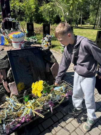 Екскурсія до Алеї Слави