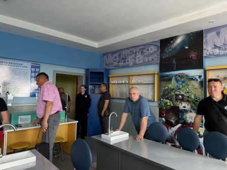 Огляд стану готовності закладу до нового навчального року