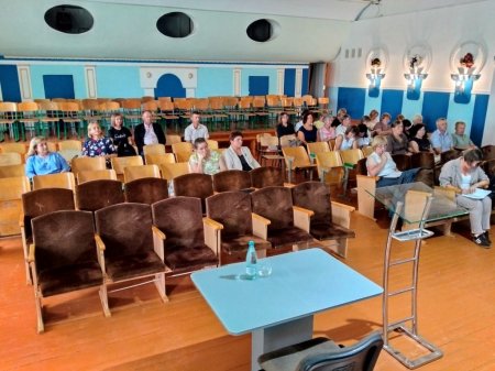 серпневі студії
