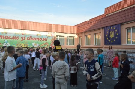 Ранкова руханка у ліцеї — заряд енергії на весь день!