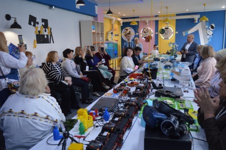 Простір, де народжується майбутнє освіти: Володимирецький ліцей «Колегіум» прийняв учасників Асоціації «Відроджені гімназії України»